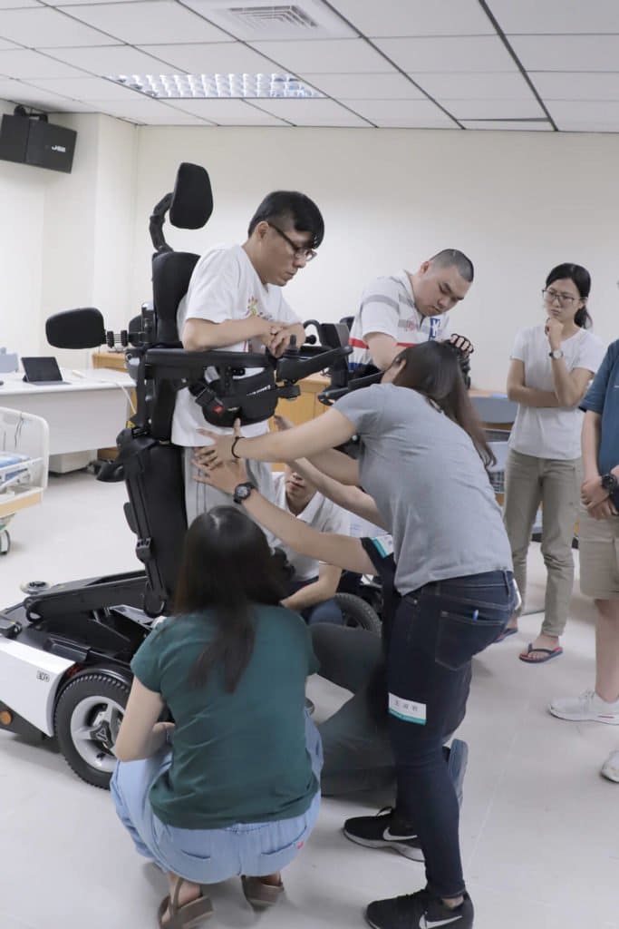 Karma 康揚行動輔具