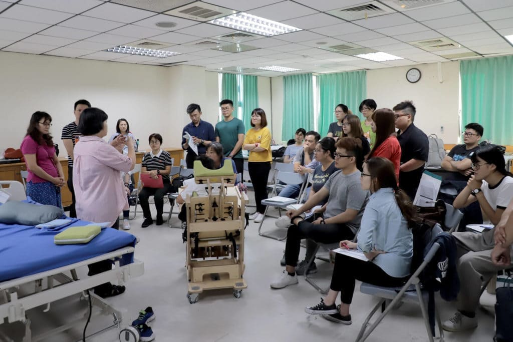 Karma 康揚行動輔具