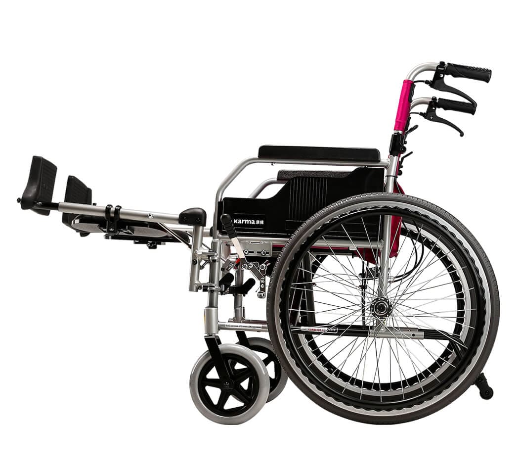 移位輪椅 KM-1510 腳靠可抬升 適合下肢需伸展的使用者