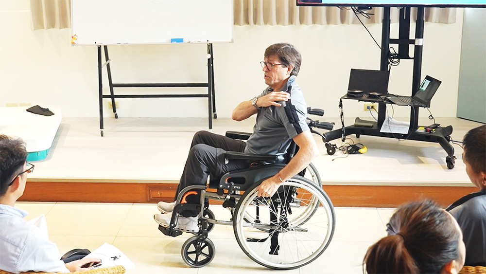 Leo的手動輪椅銷售心法與臨床應用洞察